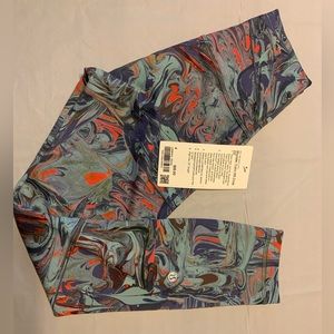 Lululemon Wunder train crop 23”